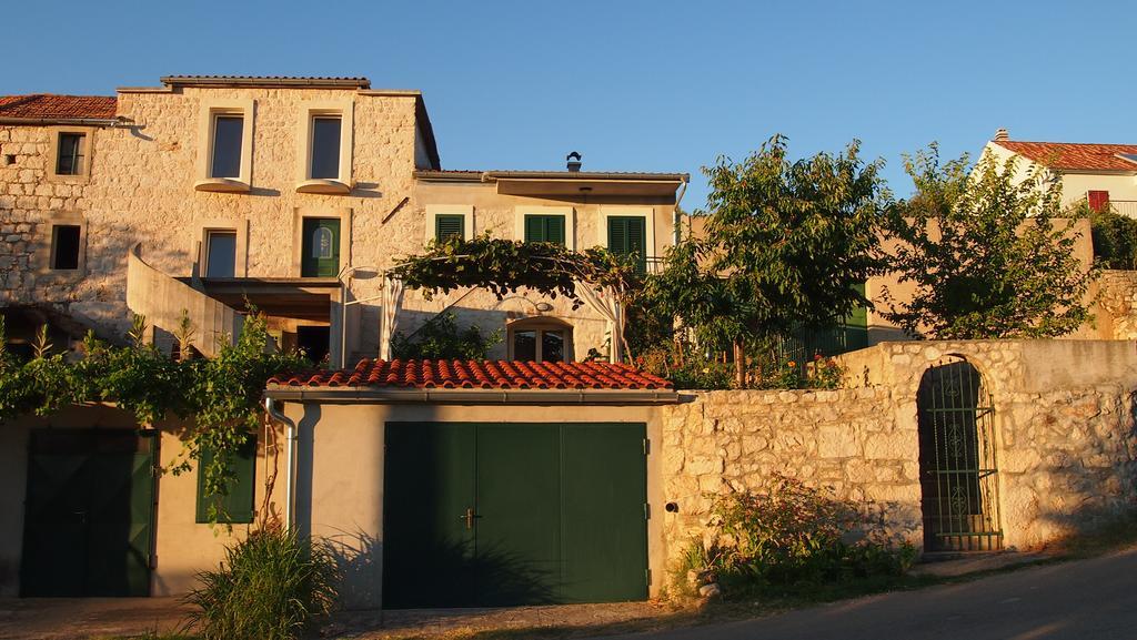 Holiday Home Oliva Bilice Εξωτερικό φωτογραφία