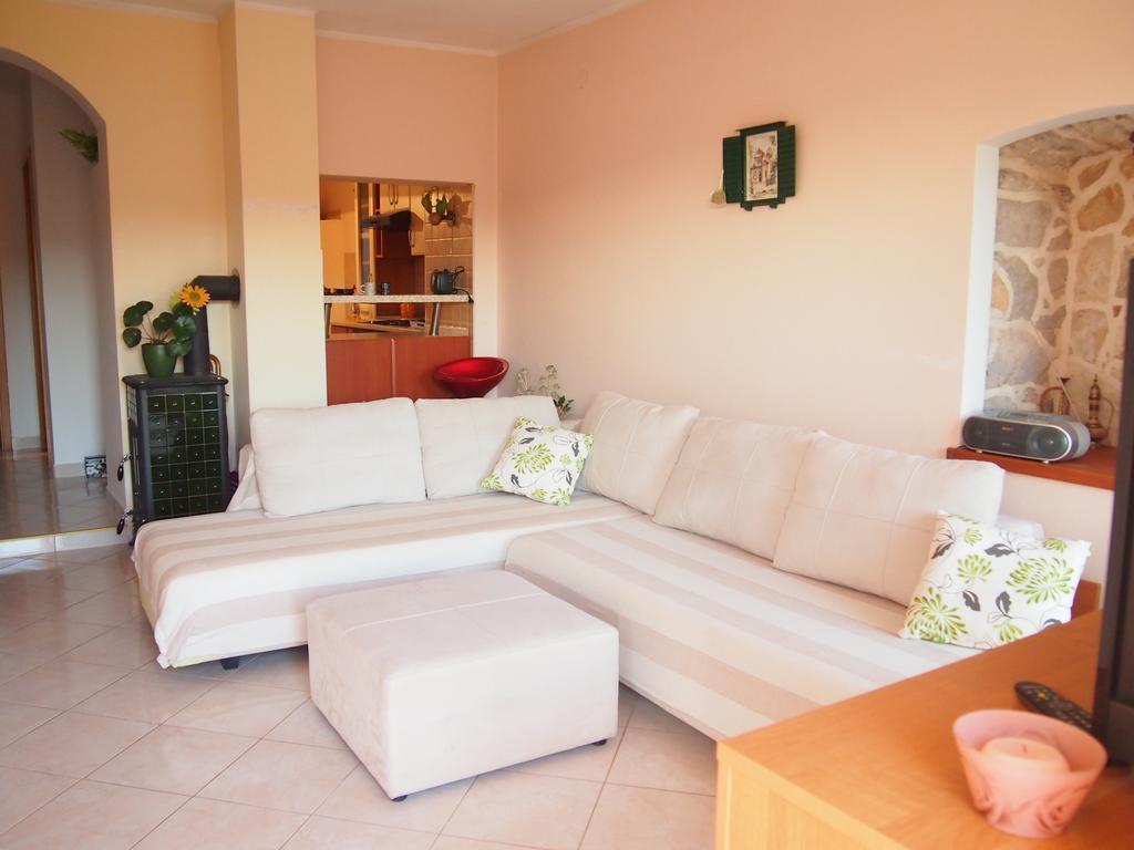 Holiday Home Oliva Bilice Εξωτερικό φωτογραφία
